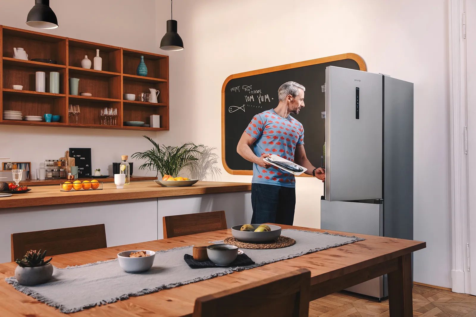 Gorenje מקרר מקפיא תחתון קו ארון רוחב 120 ס"מ 2 מטר גובה תוצרת Gorenje דגם NRK6202AXL4 חדש מתצוגה! — תמונה 11