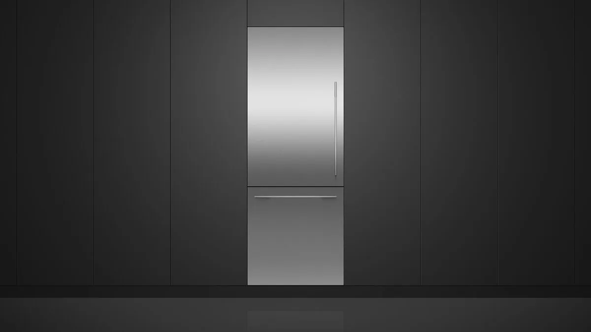 Fisher & Paykel מקרר אינטגרלי מקפיא תחתון 61 ס"מ Column סדרה 11 יצרן מים וקרח פנימי ציר ימין תוצרת FISHER&PAYKEL דגם RS6121WRUE1 — תמונה 21