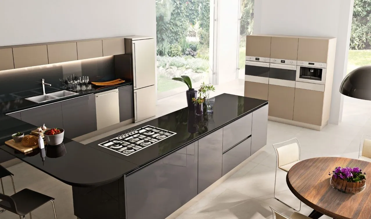 SMEG מקרר קו ארון רוחב 70 ס"מ גימור קרם סדרת Colonial תוצרת SMEG דגם FA8005PO5 — תמונה 4