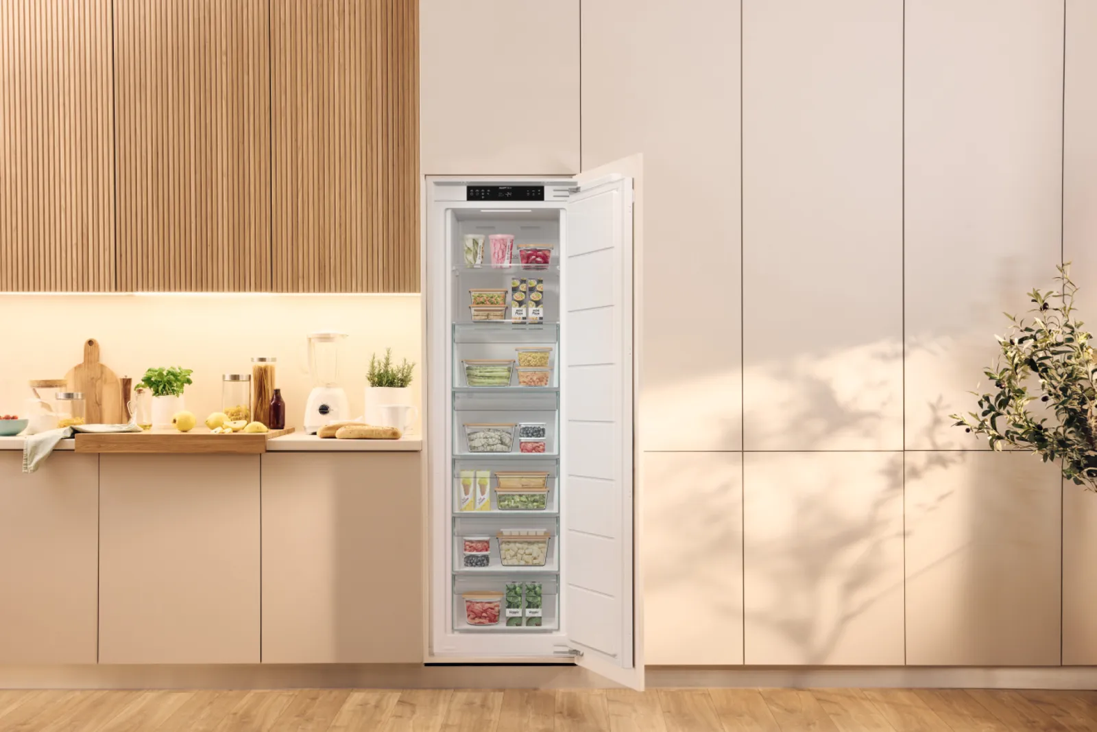 Gorenje מקפיא אינטגרלי גמיש 60 ס"מ Total NO-FROST מנוע אינוורטר 235 ליטר תוצרת Gorenje דגם FNCI517E62WF — תמונה 9