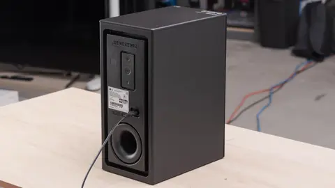 LG