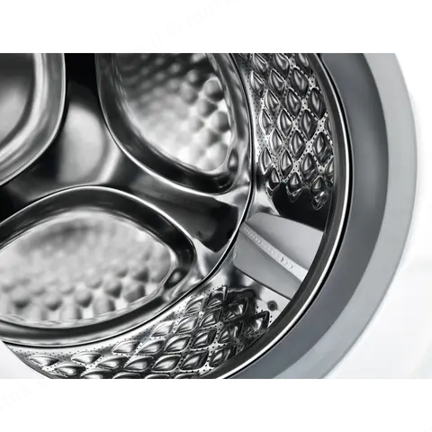 AEG