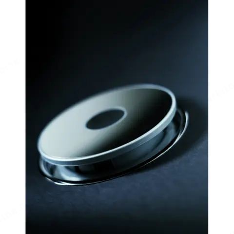 מתקן שקעים עגול נשלף מהמשטח להתקנה שטוחה Versalux