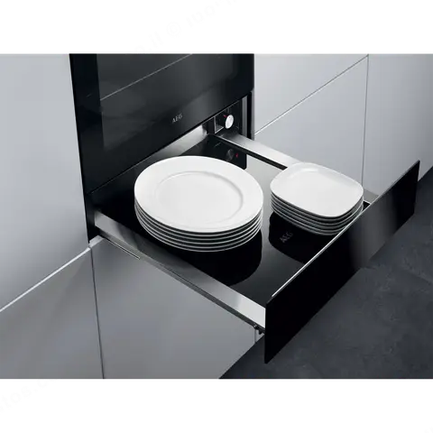 AEG