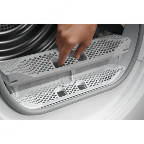 AEG