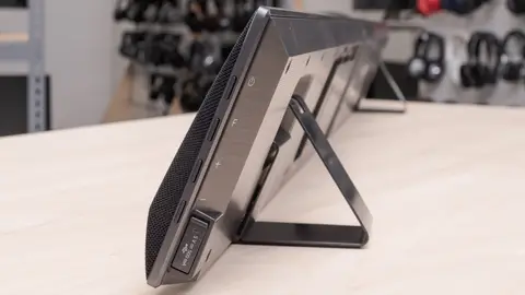 LG