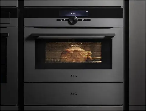 AEG