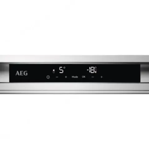 AEG