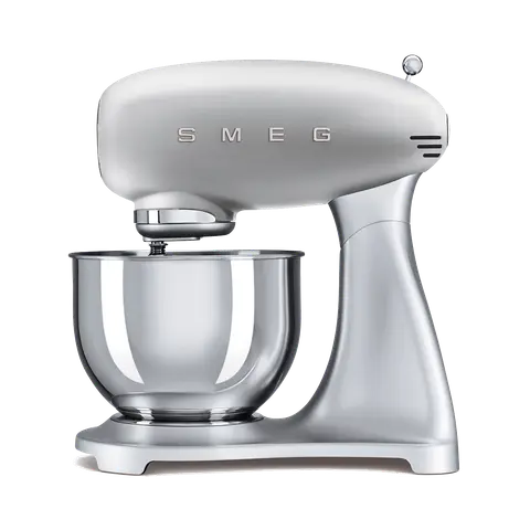 SMEG מיקסר עומד בצבע כסף גוף נירוסטה מסדרת 50's Retro Style,תוצרת SMEG דגם SMF01SVEU