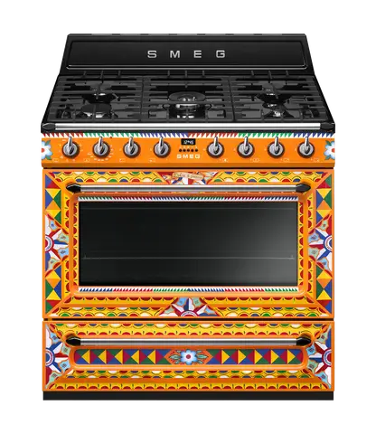 SMEG תנור משולב עם כיריים גז בעיצוב DOLCE & GABBANA תוצרת SMEG דגם TR90DGC9