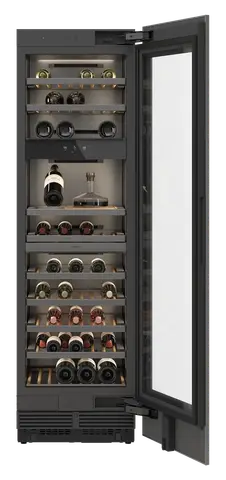GAGGENAU מקרר יינות אינטגרלי 61 ס''מ 110 בקבוקים 3 אזורי קירור דלת Push-to-open גימור פנים נירוסטה שחורה סדרת Expressive תוצרת GAGGENAU דגם RVW467170