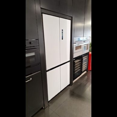 מקרר 4 דלתות 91 ס"מ קו אפס צירים חכמים גימור לבן מוברש קטיפה מבית GRAPHITE דגם GP-622 